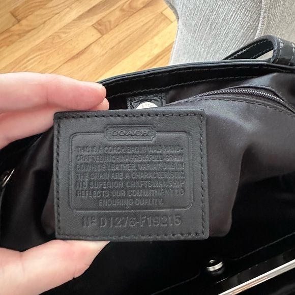 Coach Black Patent Leather Hobo shoulder Bag - Picture 5 of 8